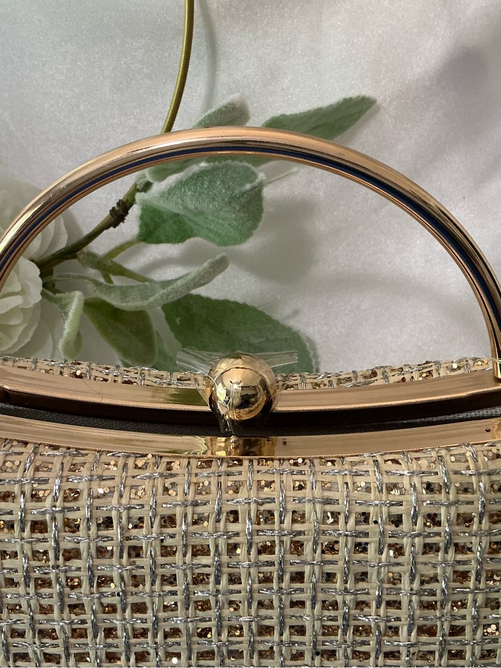 NWT D’Margeaux Elegant Woven Cream Evening Handbag with Chain - Picture 3 of 7